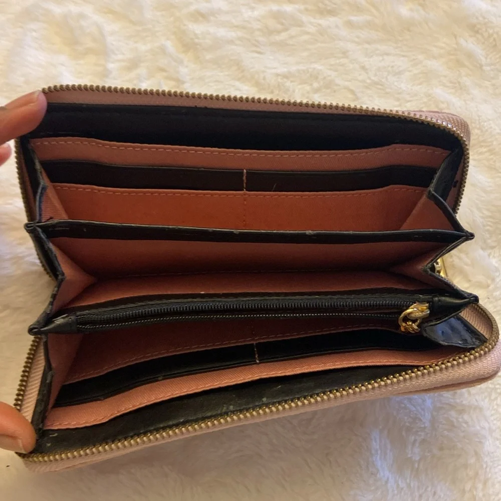 Juicy Couture Y2K Pink Bow Velour Quilted wallet